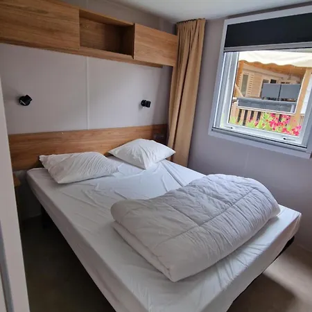 Mobil Excellence 6 Personnes Campsite